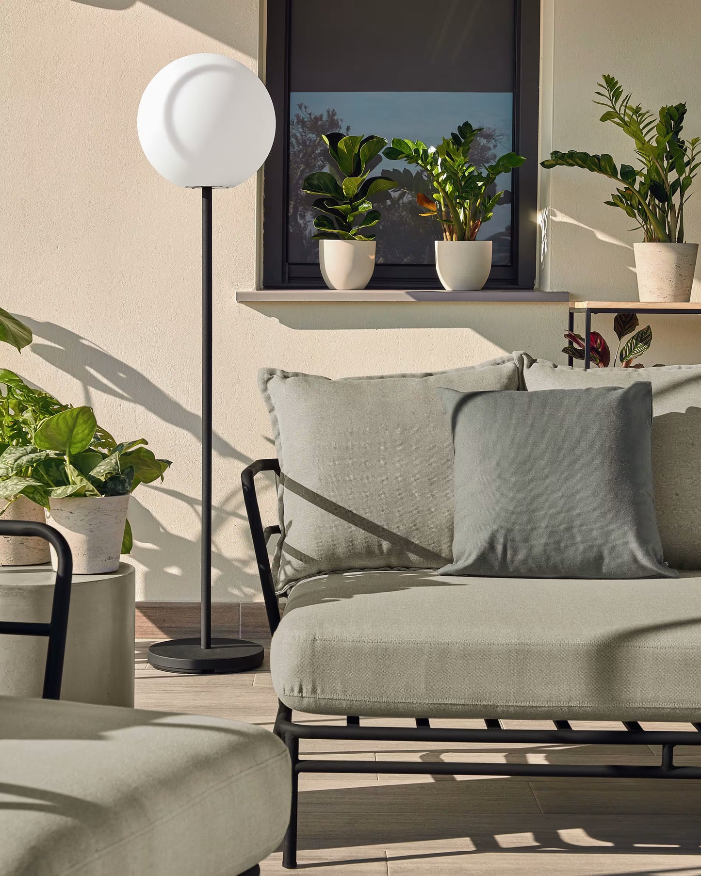Kave Home Mareluz tuinbank Zwart