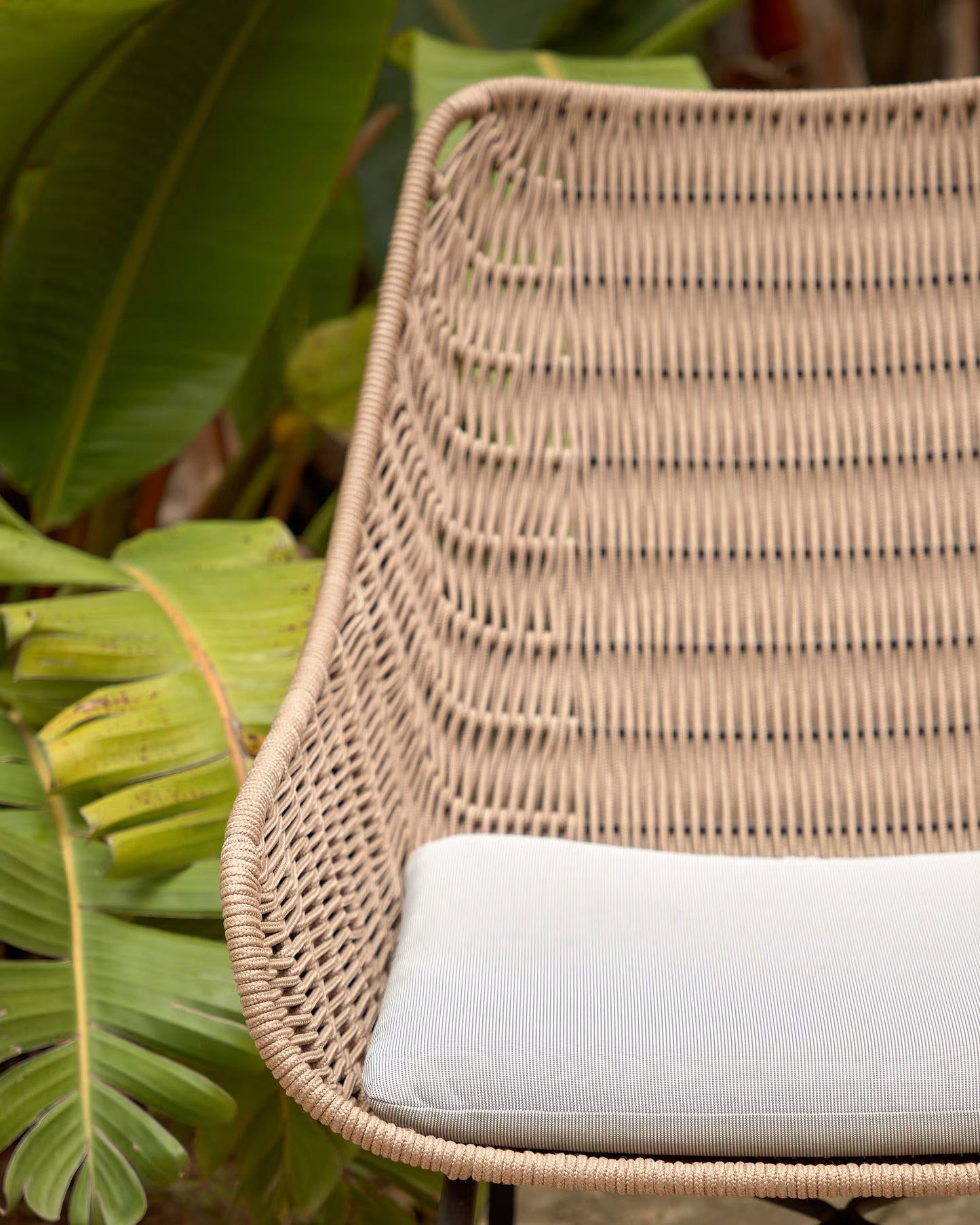 Kave Home Abeli loungestoel Beige