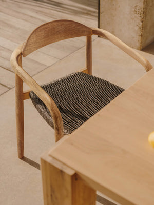 Kave Home Nina armstoel Beige/Zwart