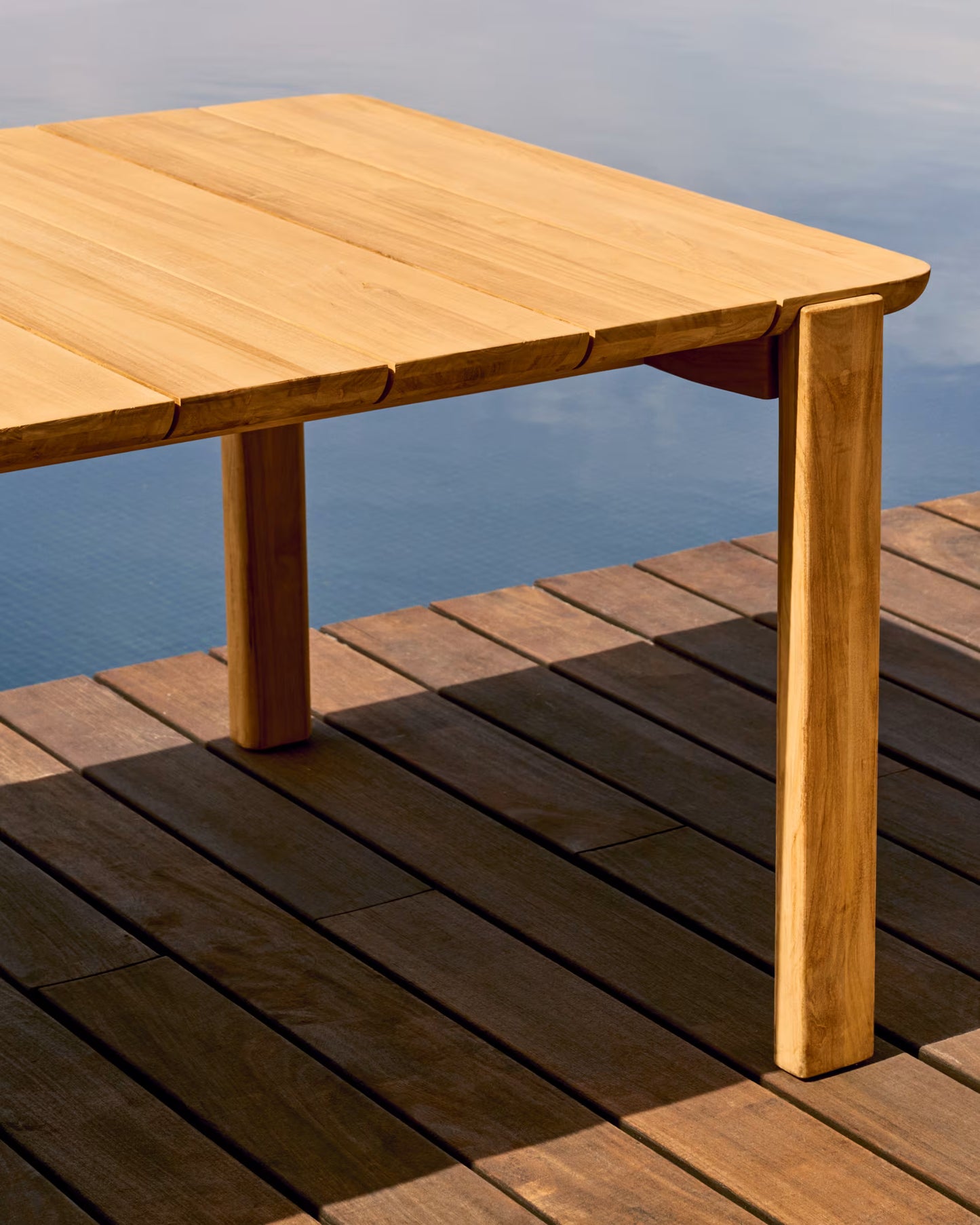 Kave Home Icaro tuintafel 280x112 cm teakhout