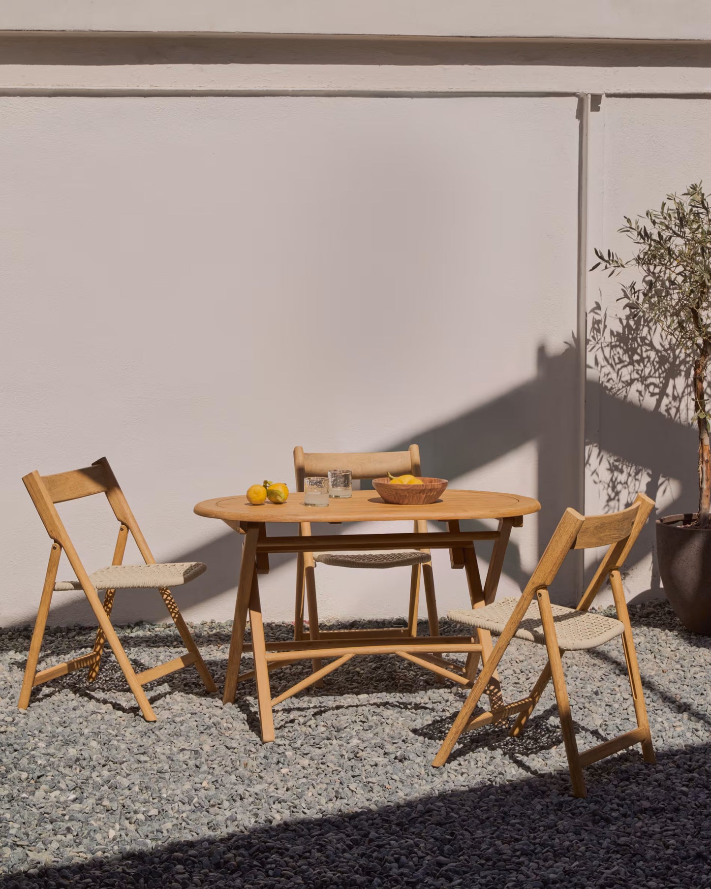 Kave Home Dandara tuinstoel Wit