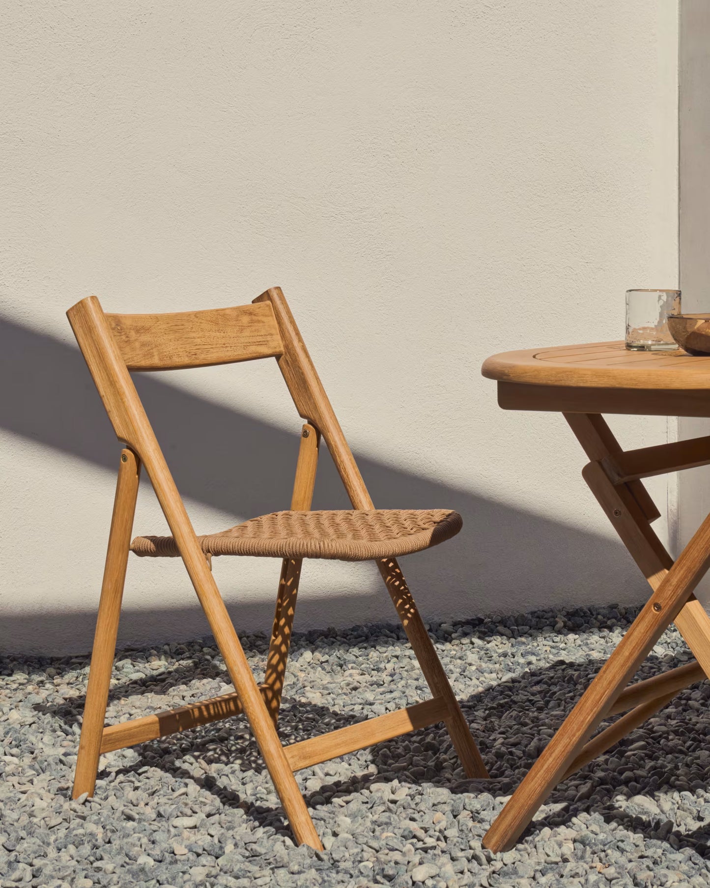 Kave Home Dandara tuinstoel Beige