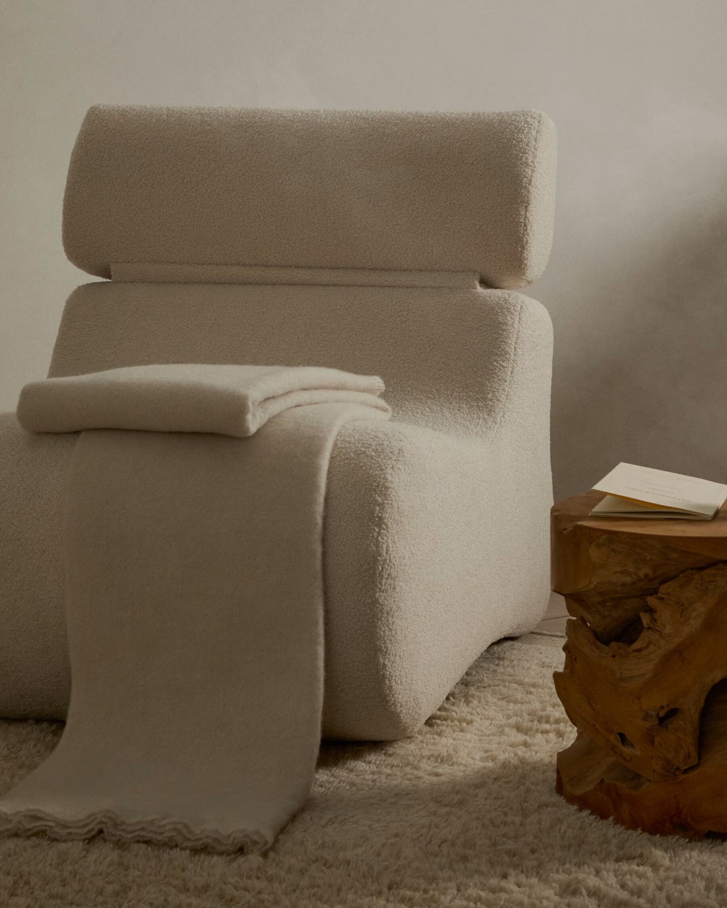 Kave Home Club fauteuil chenille Beige