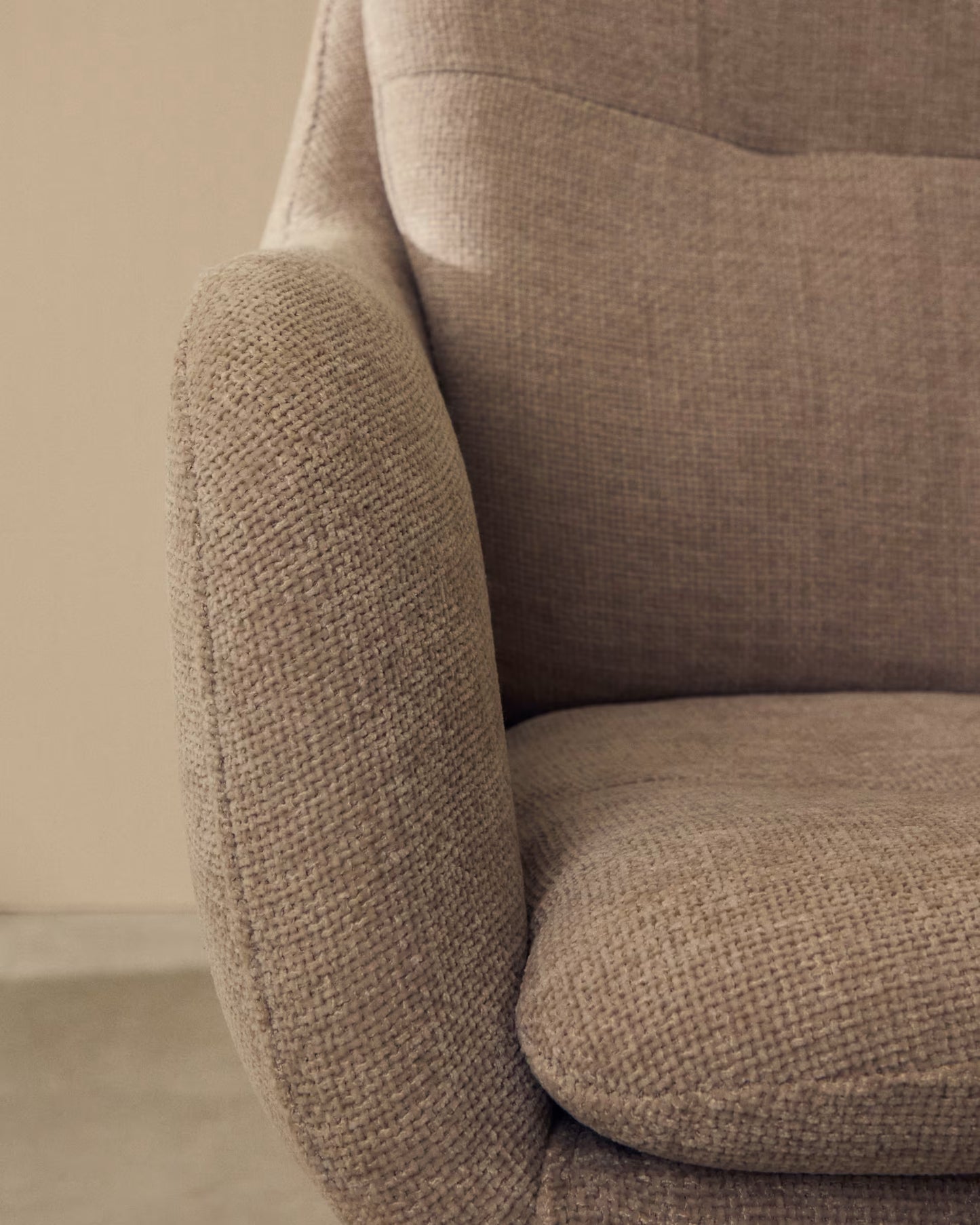 Kave Home Lexa eetkamerstoel draaibaar chenille Beige