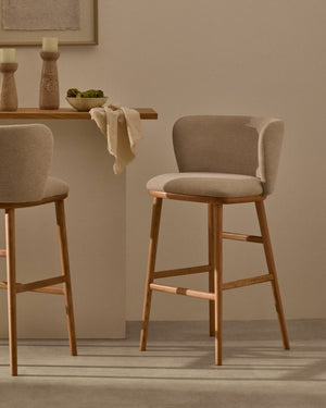 Kave Home Ciselia barkruk H75 chenille Beige poot hout