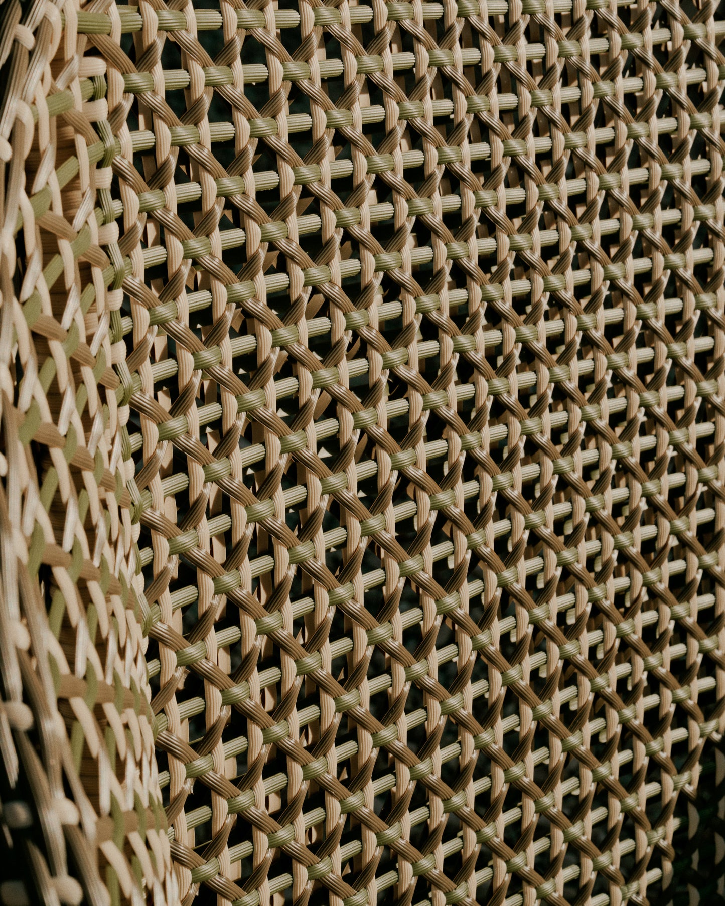 Kave Home Olbia loungestoel met hoge rug Rattan