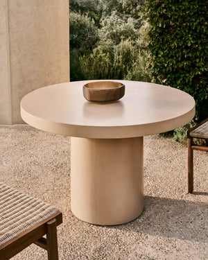 Kave Home Aiguablava tuintafel Ø120 cm cement Beige