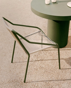 Kave Home Aiguablava tuintafel Ø90 cm cement Groen