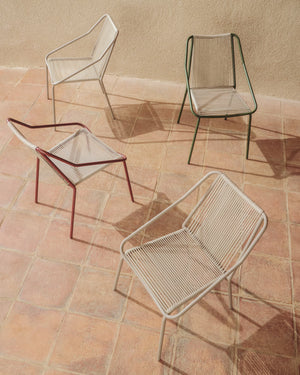 Kave Home Zivia tuinstoel Burgundy