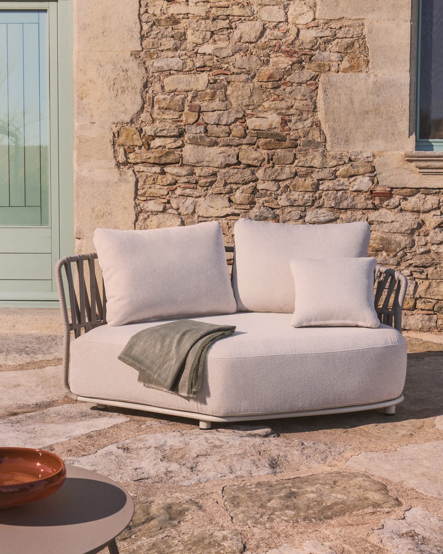 Kave Home Osani tuinbank hoekmodule Ecru
