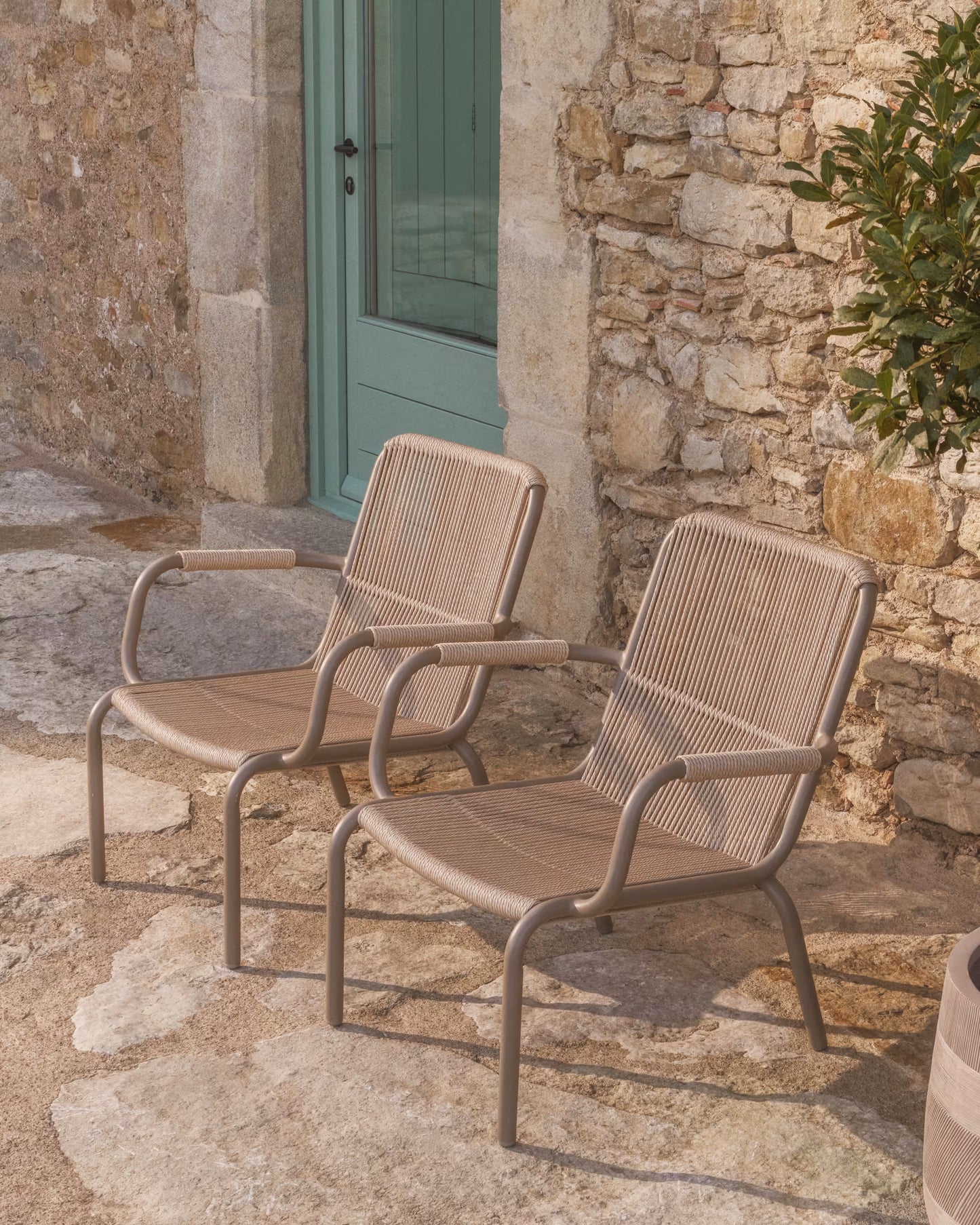 Kave Home Salis loungestoel Taupe