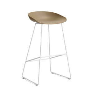 HAY About a Stool AAS 38 barkruk H75 wit Clay 2.0