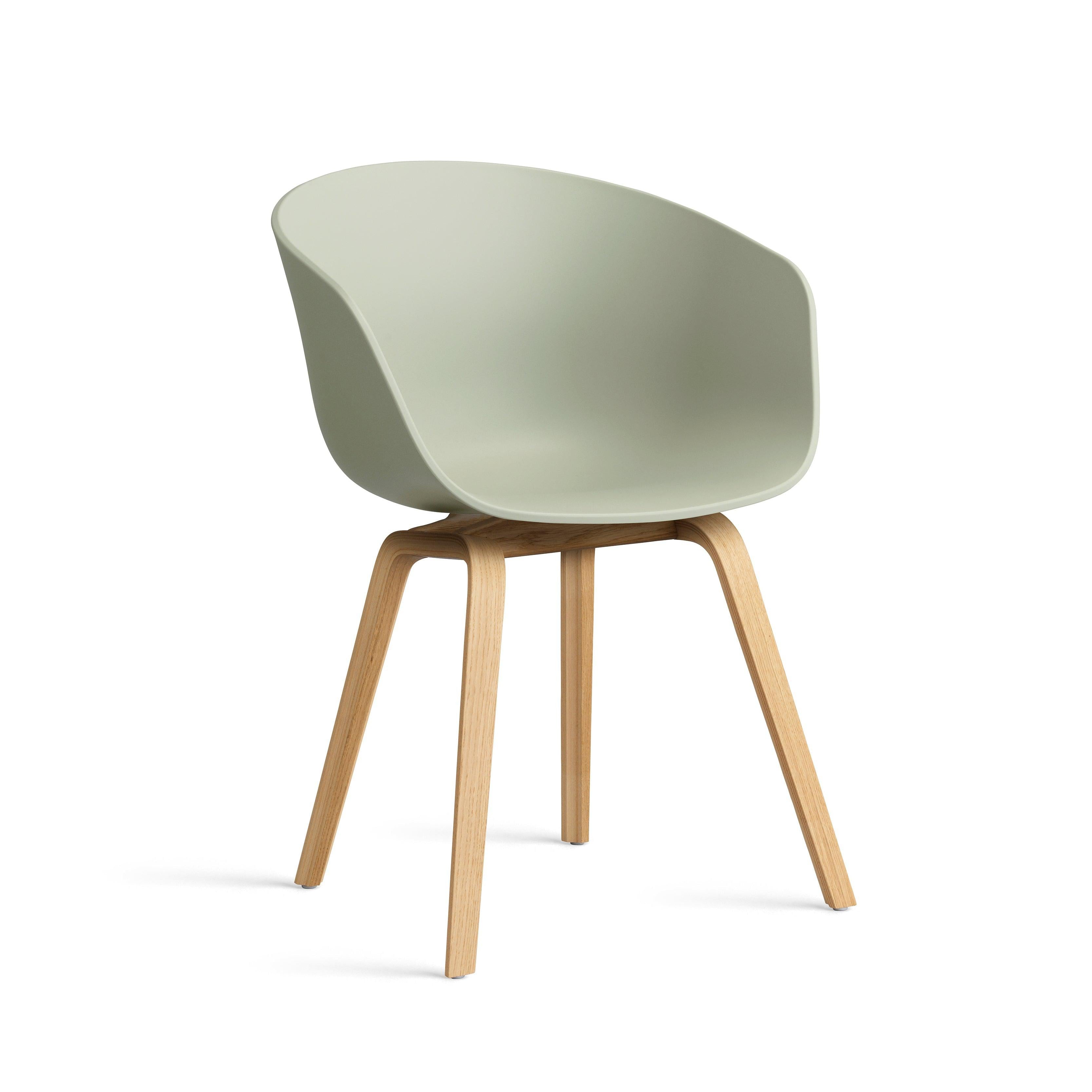 HAY About a Chair AAC 22 eetkamerstoel gelakt eiken Pastel Green 2.0 ...