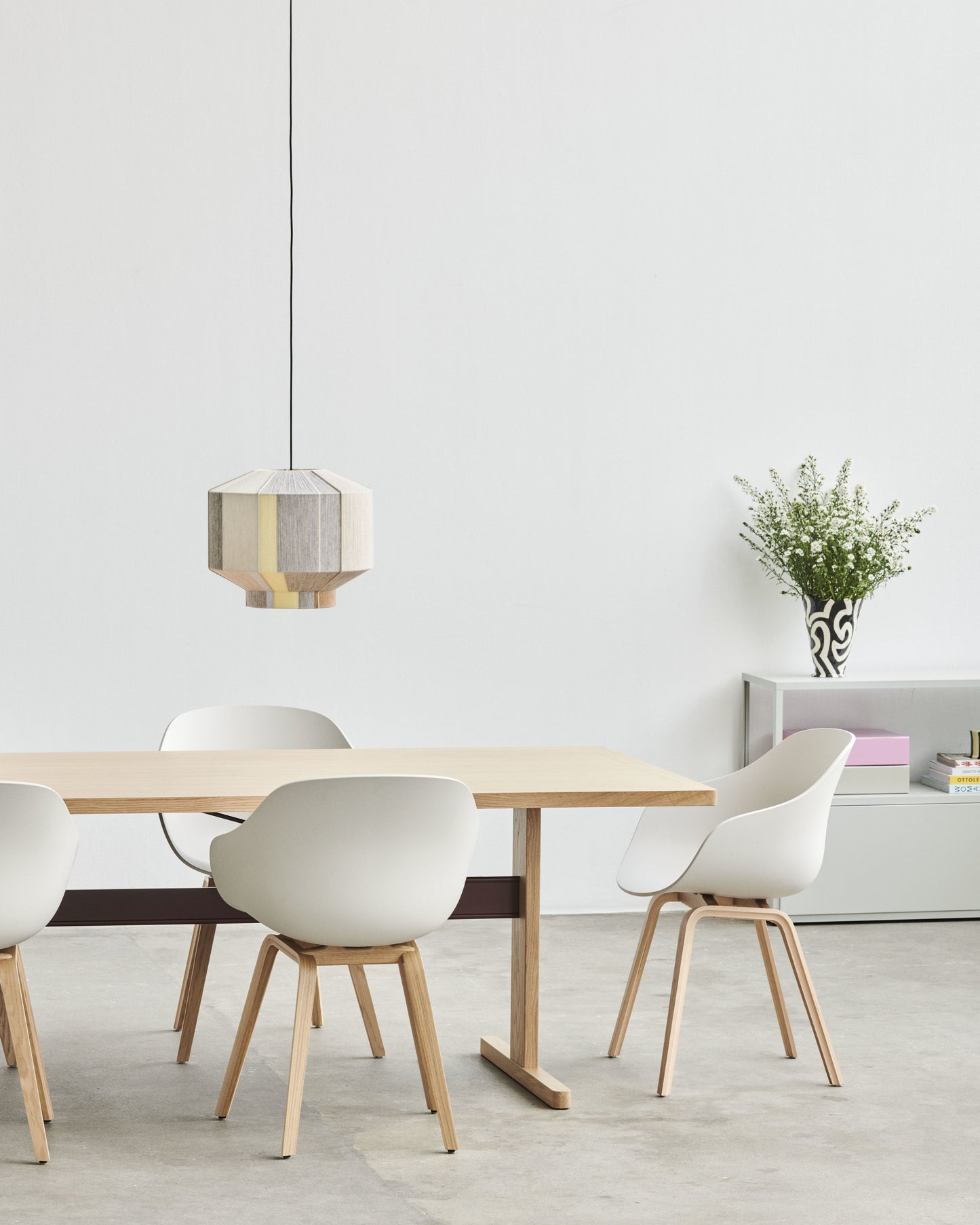 HAY About a Chair AAC 222 eetkamerstoel zwart eiken Fall Green 2.0 + vilt