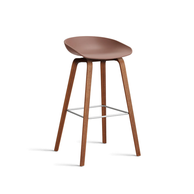 HAY About a Stool AAS 32 barkruk H75 walnoot Soft Brick 2.0 - HAY About a Stool AAS 32 barkruk H75 walnoot Soft Brick 2.0