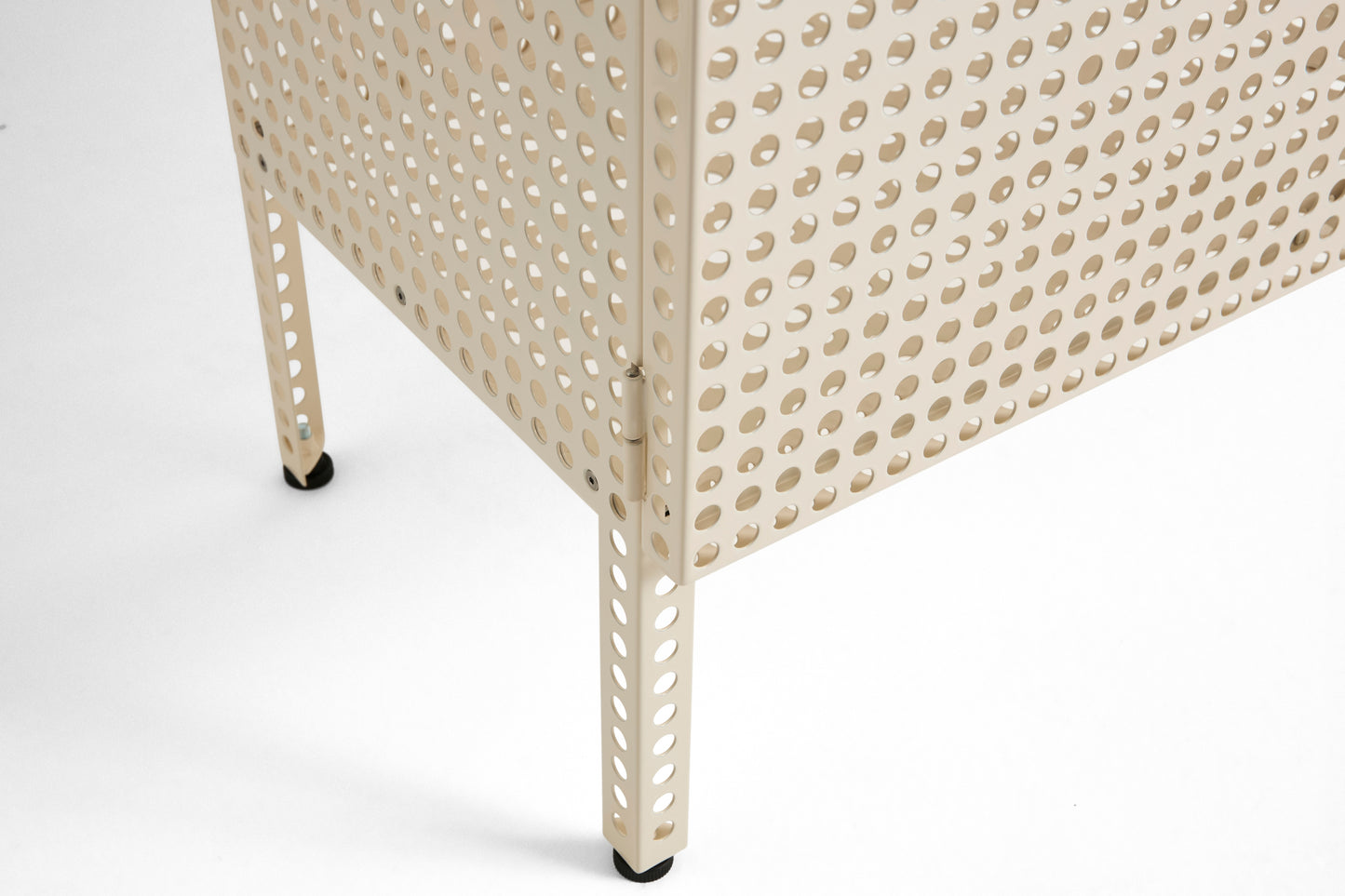 HAY Perforated kast large Eggshell