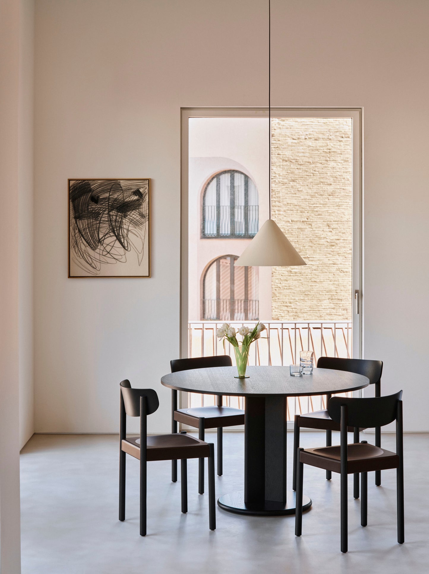 HAY Chisel 29 eettafel rond Ø120 cm zwart gelakt eiken