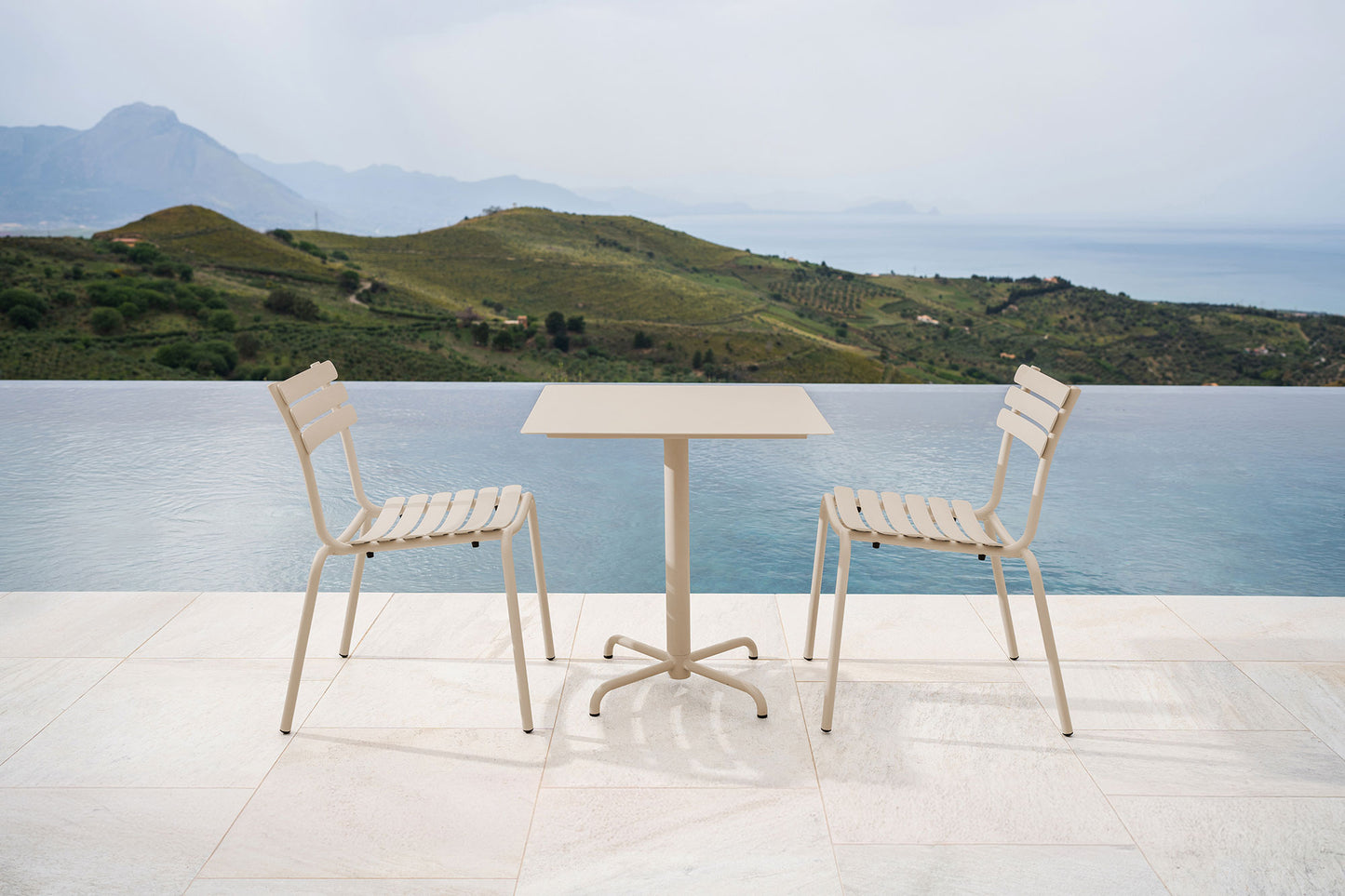 Houe Alua Dining tuinstoel Beige