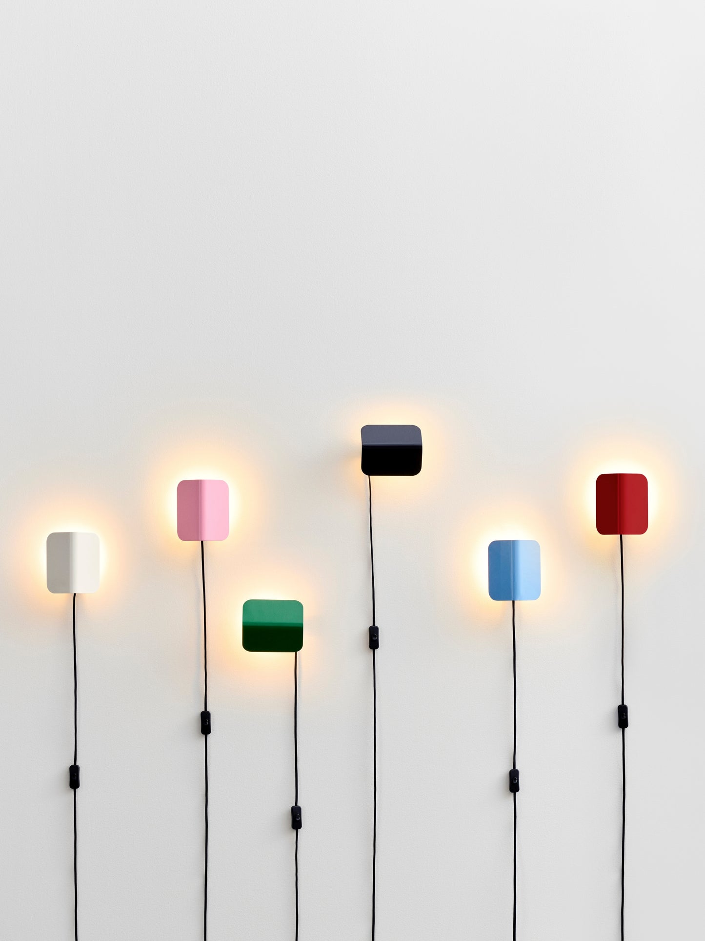 HAY Apex wandlamp Maroon Red
