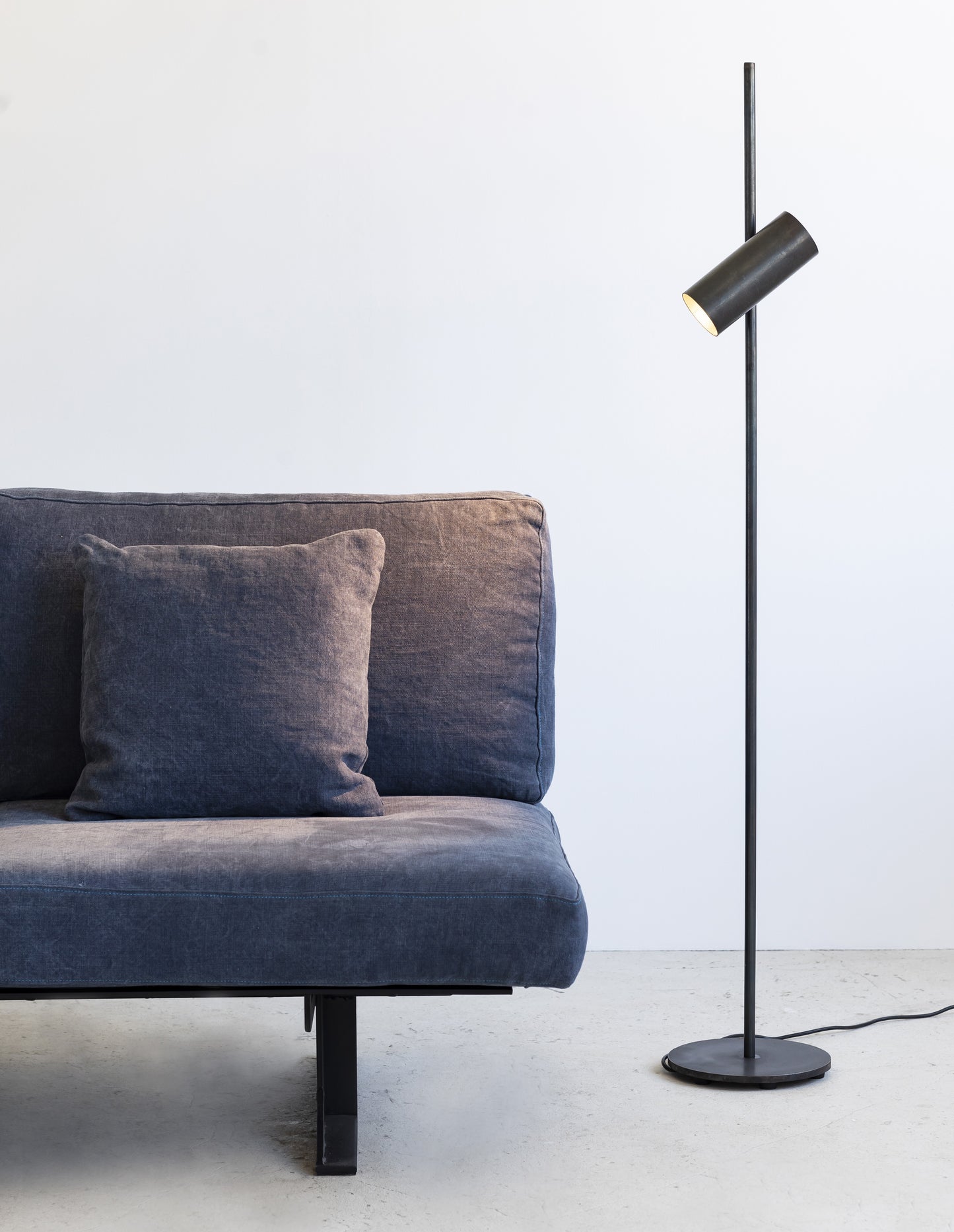 Serax Sofisticato vloerlamp N°15 Zwart