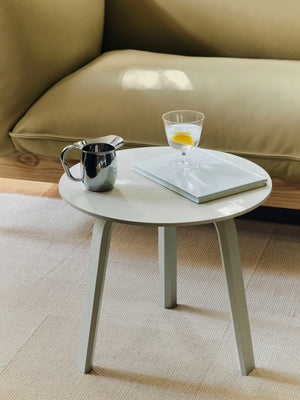 HAY Bella bijzettafel Ø45 H39 Eucalyptus