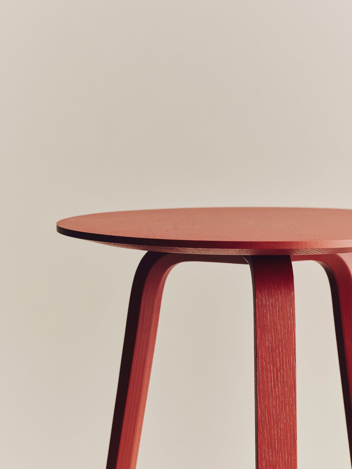 HAY Bella bijzettafel Ø45 H49 Tile Red