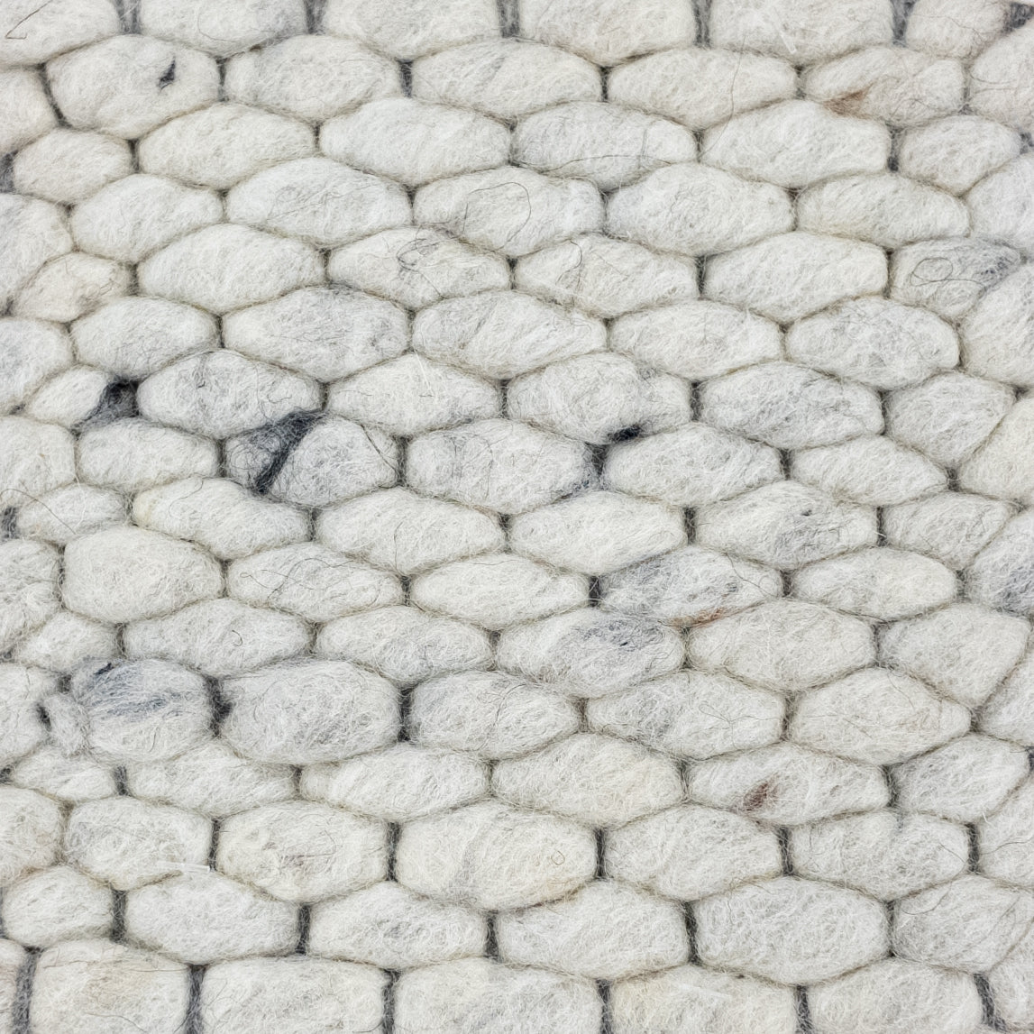 HelloCarpet Eden vloerkleed 170x240 cm Lichtgrijs