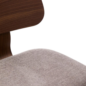 Kave Home Gena eetkamerstoel chenille Beige poot walnoot afwerking