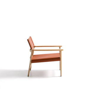 Kave Home Jan fauteuil leder Lichtbruin essenhout