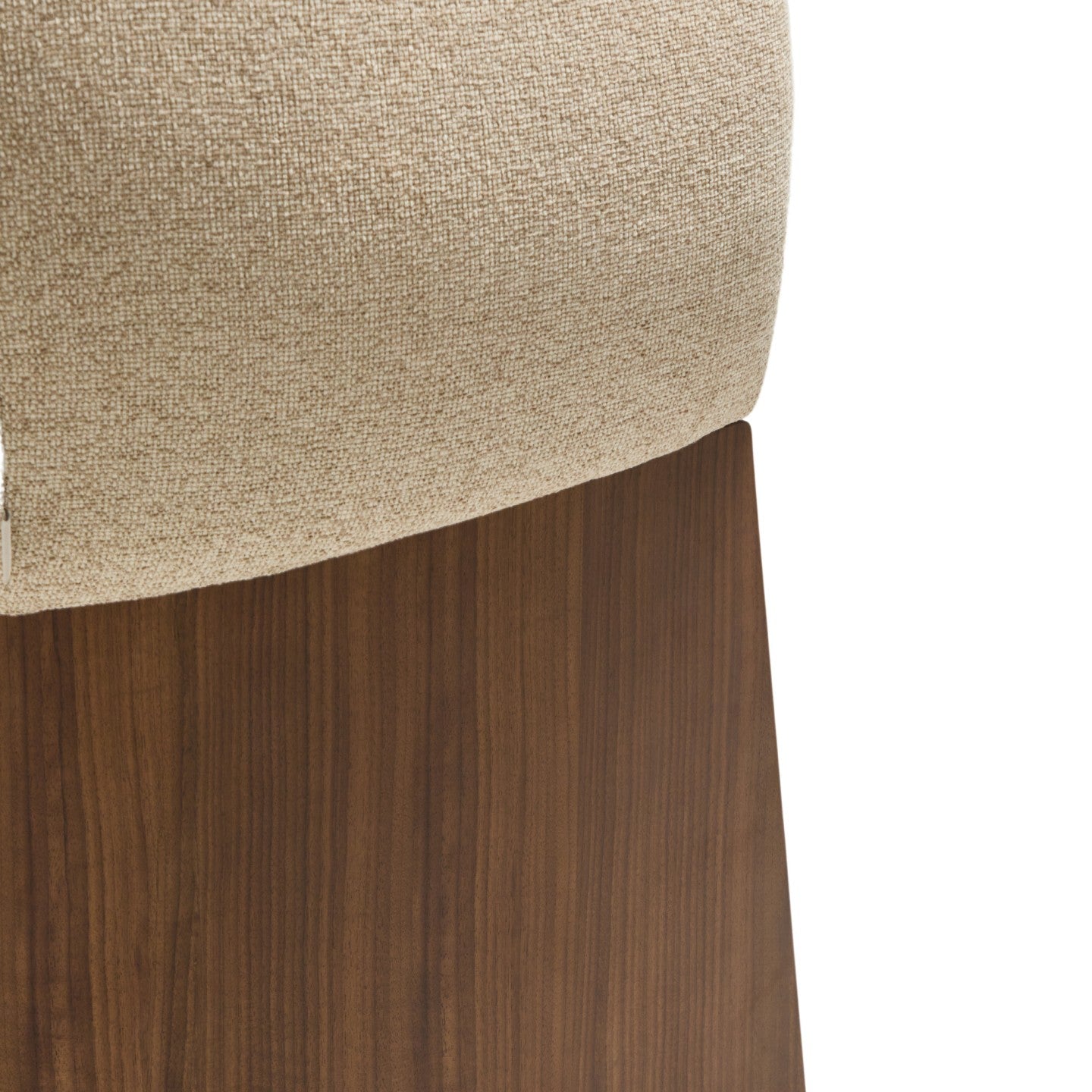 Kave Home Bosca eetkamerstoel chenille Beige walnoot