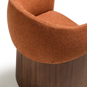 Kave Home Bosca eetkamerstoel chenille Terracotta walnoot