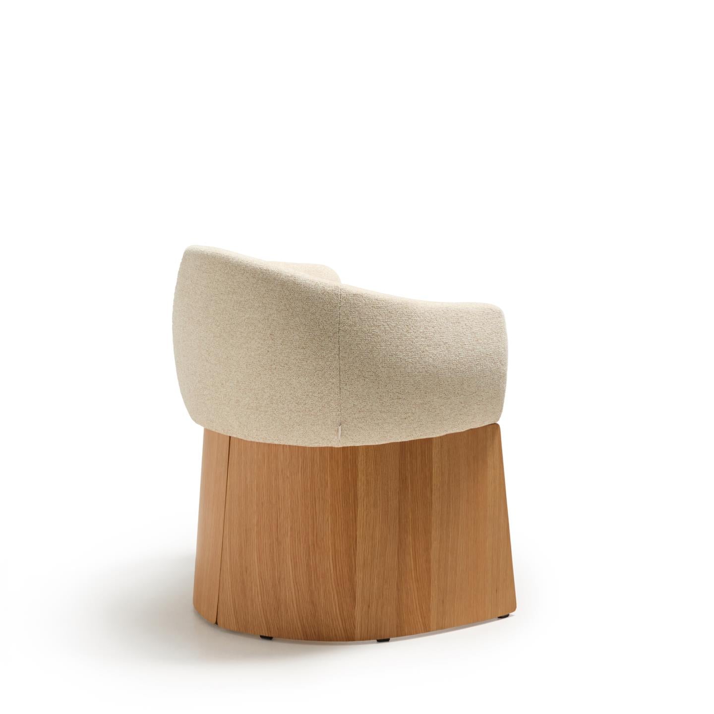Kave Home Bosca eetkamerstoel chenille Beige eiken