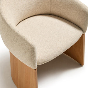 Kave Home Bosca eetkamerstoel chenille Beige eiken