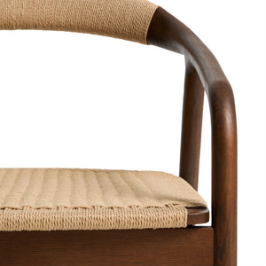 Kave Home Derile fauteuil eiken Donker