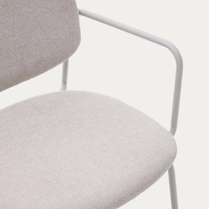 Kave Home Meli eetkamerstoel met arm chenille Beige