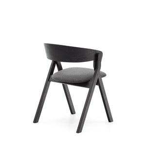 Kave Home Godia eetkamerstoel chenille Grijs/zwart