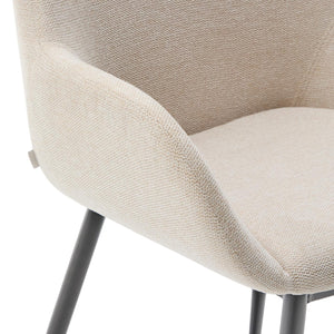 Kave Home Konna eetkamerstoel Beige poot zwart