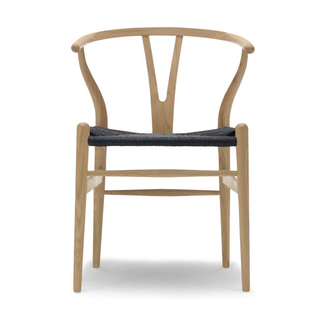 Carl Hansen & Søn CH24 Wishbone Stoel - Gezeept eikenhout met zwarte zitting