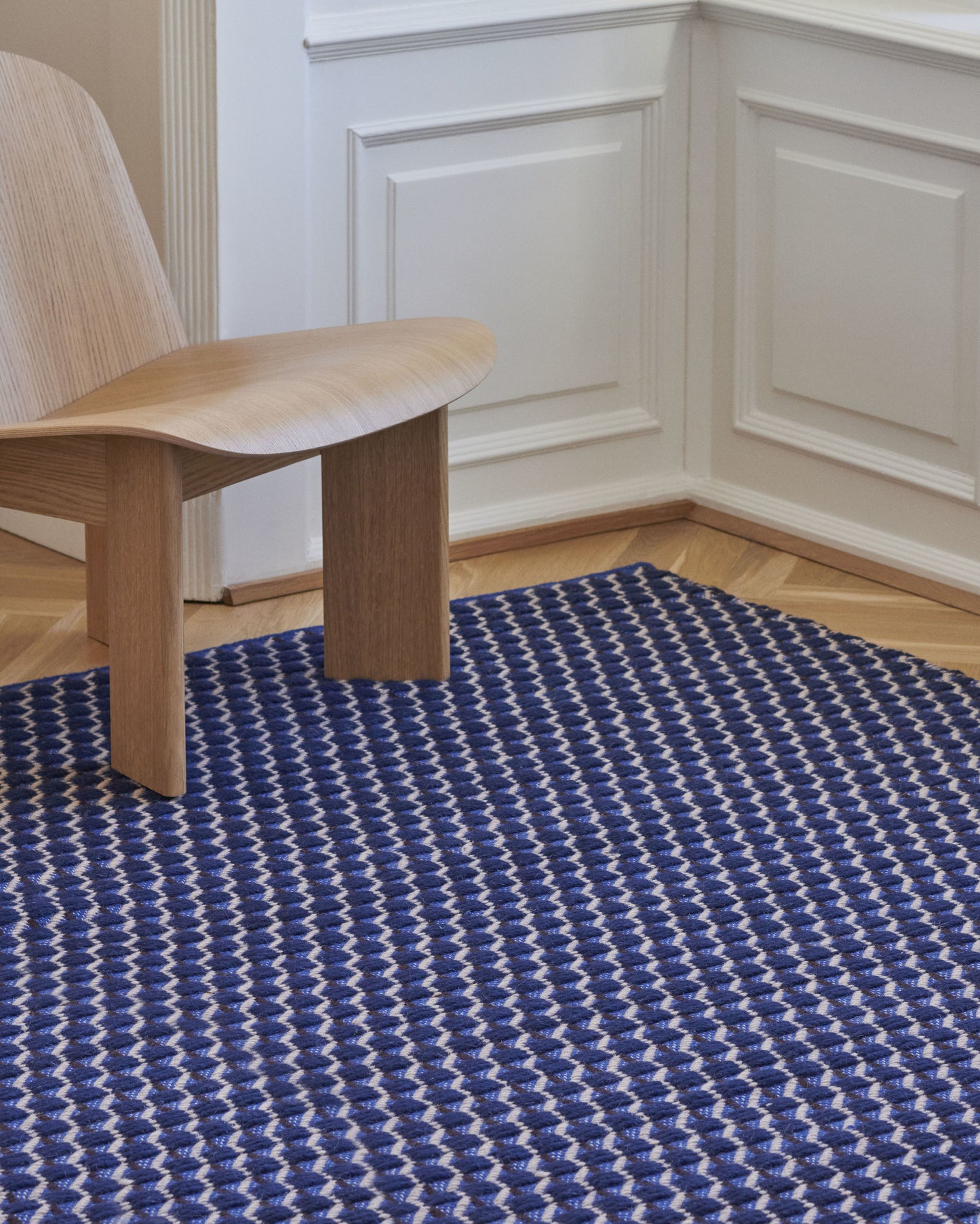HAY Channel vloerkleed 170x240 cm Blue/White