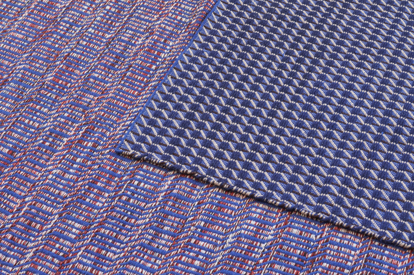 HAY Channel vloerkleed 60x200 cm Blue/White