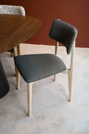 HelloChair HC118 Luni eetkamerstoel Alpine Dark Brown poot essen naturel