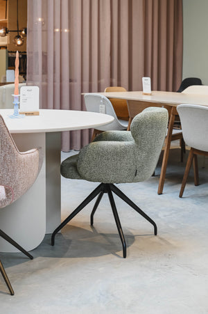 HelloChair HC22 Akin eetkamerstoel Milan Leaf vierpoot anodic brown