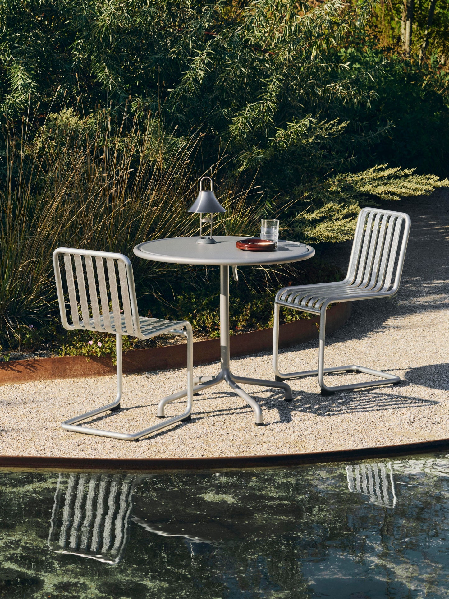 HAY Deville tuintafel Ø80 cm Cream White
