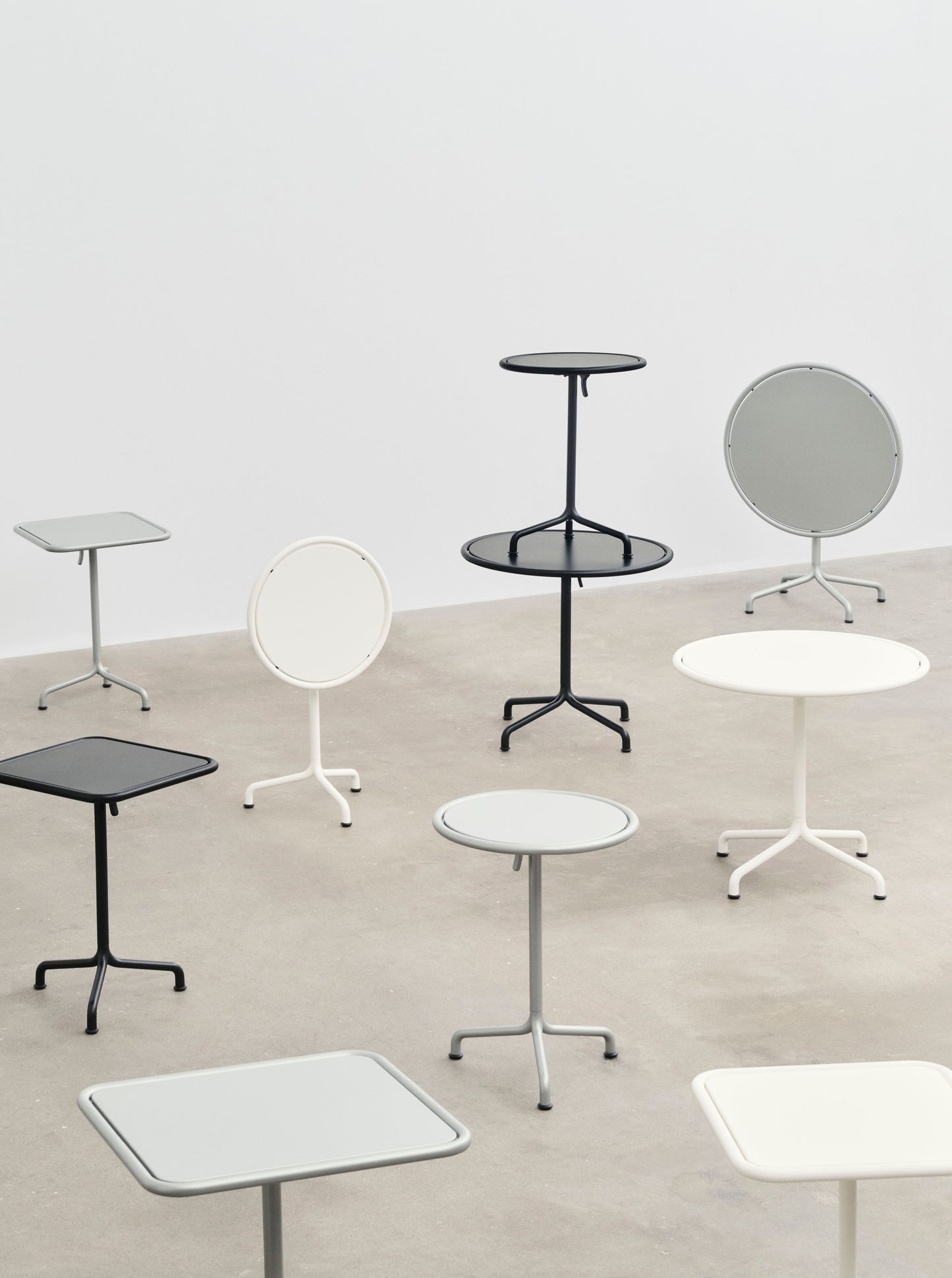 HAY Deville tuintafel Ø55 cm Anthracite
