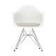 Vitra Eames DAR eetkamerstoel met arm vast zitkussen Cotton White verchroomd