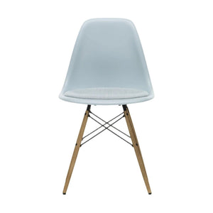 Vitra Eames DSW eetkamerstoel vast zitkussen Ice Grey esdoorn