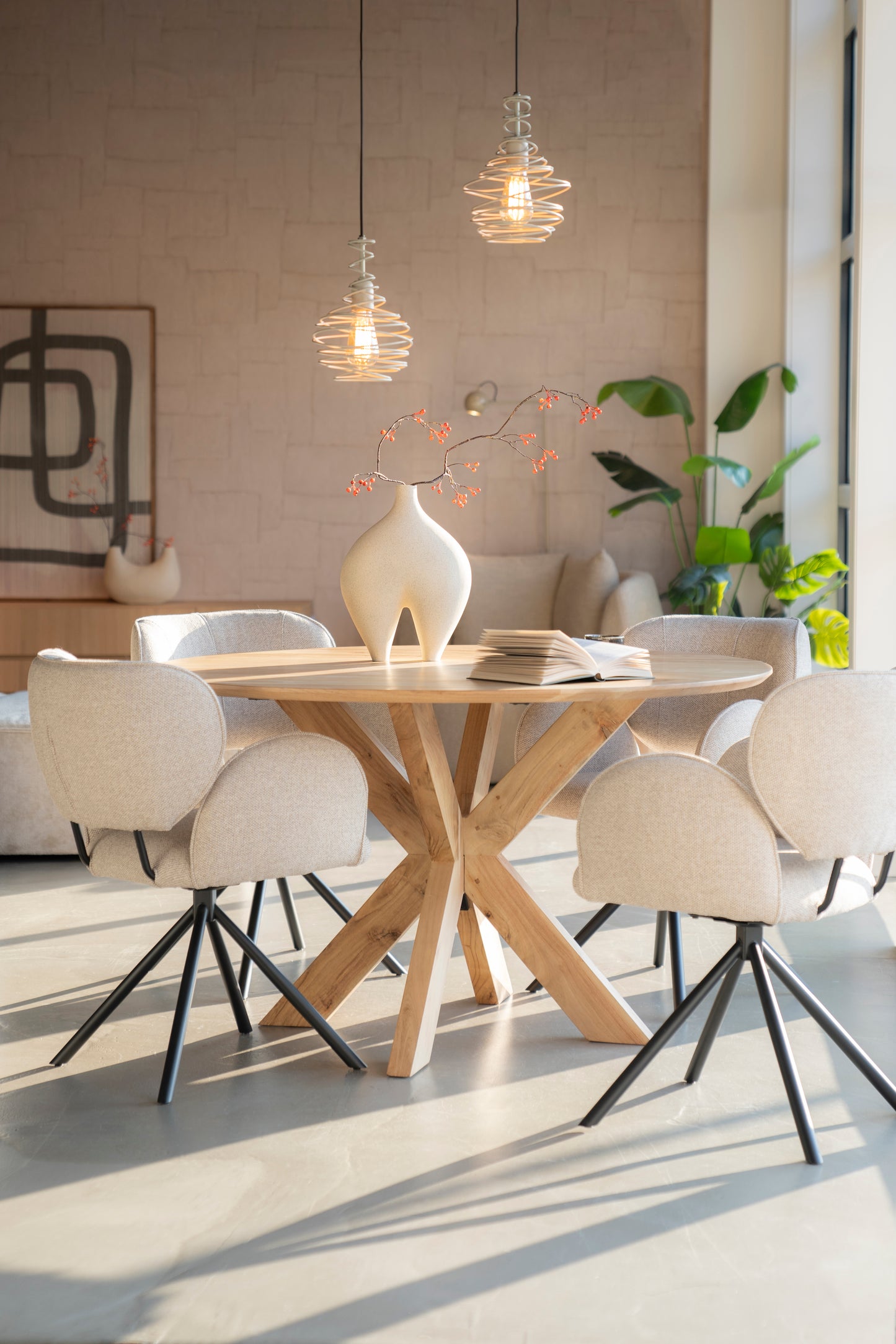 Eleonora Rosalin eetkamerstoel Beige