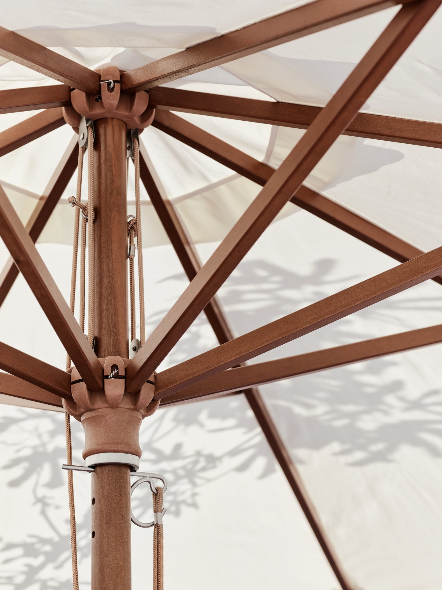Fritz Hansen Messina parasol Ø210 cm Off White