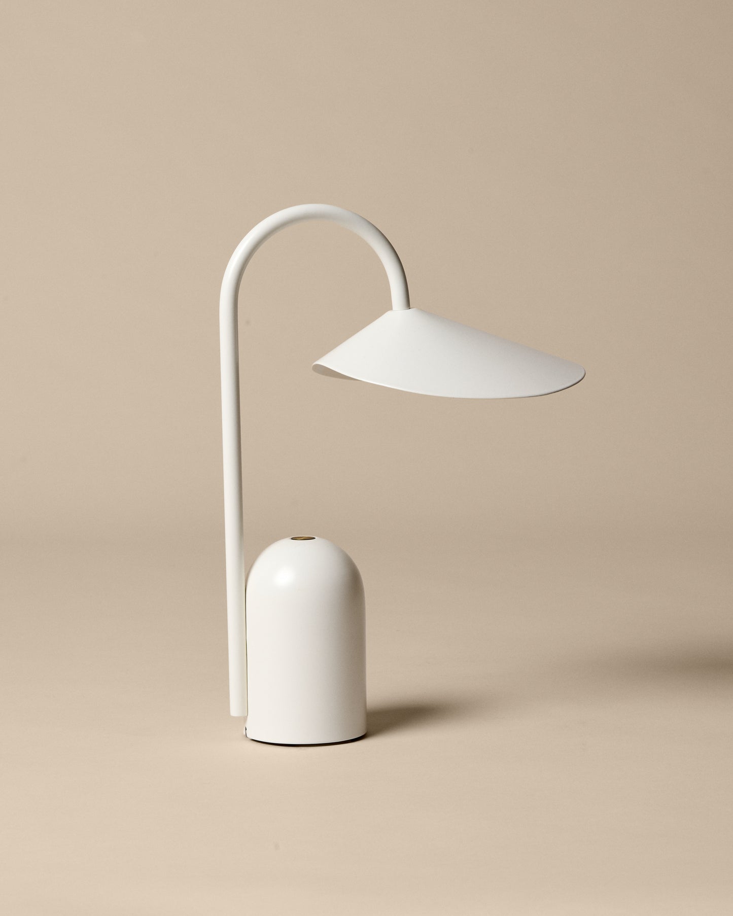 Ferm Living Arum tafellamp Cashmere
