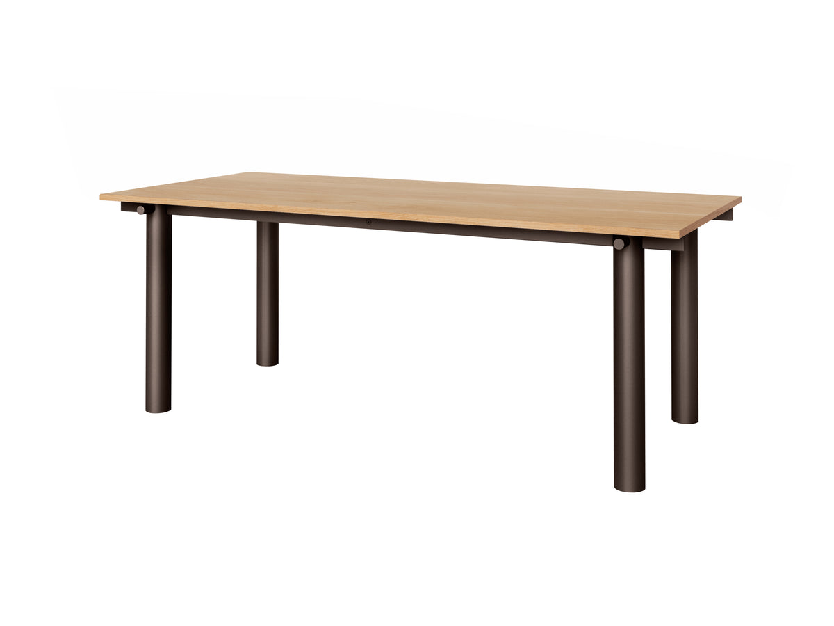Ferm Living Atura eettafel 200x90 cm Natural Oak/Dark Chocolate